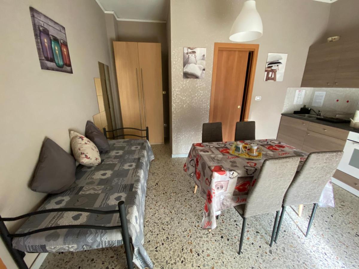 Appartement Corso Vittorio Emanuele Luxury House à Salernes Extérieur photo