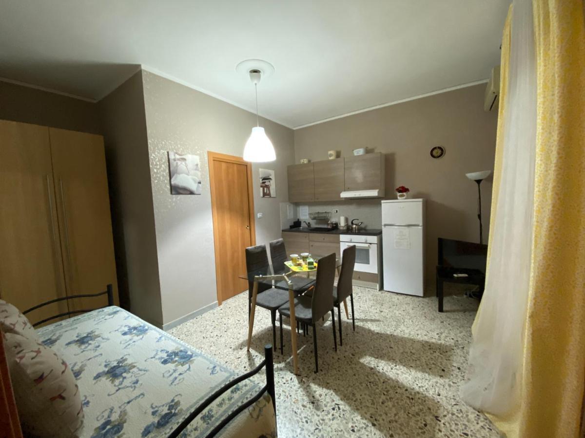Appartement Corso Vittorio Emanuele Luxury House à Salernes Extérieur photo